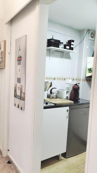 Bonito Apartamento De Dos Dormitorios En El Centro Y Calle San Miguel Torremolinos Exterior foto